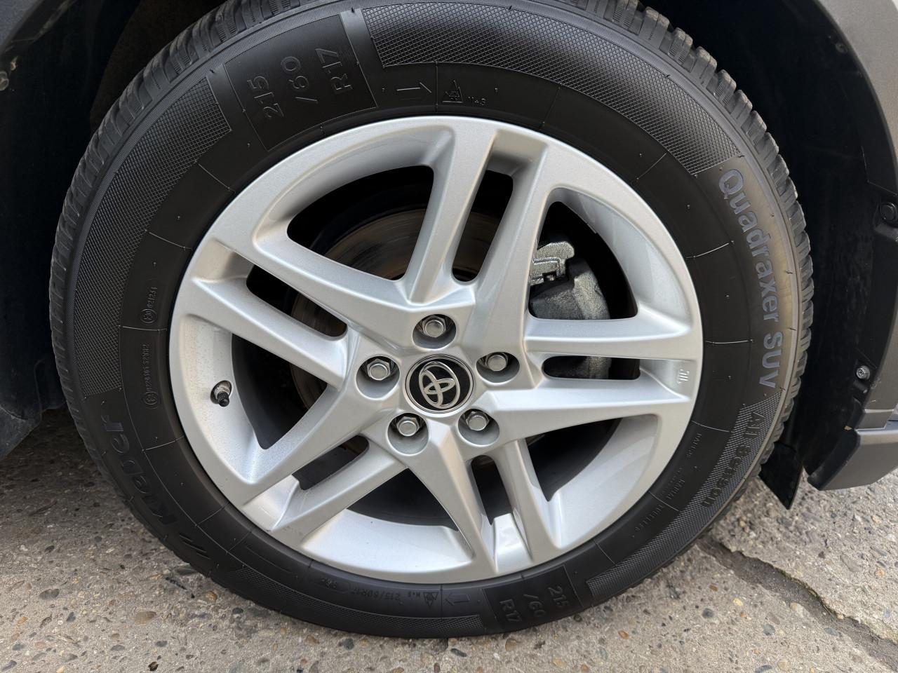 Toyota C-HR 1.8 HYBRID CAMERA,LED,NAVI