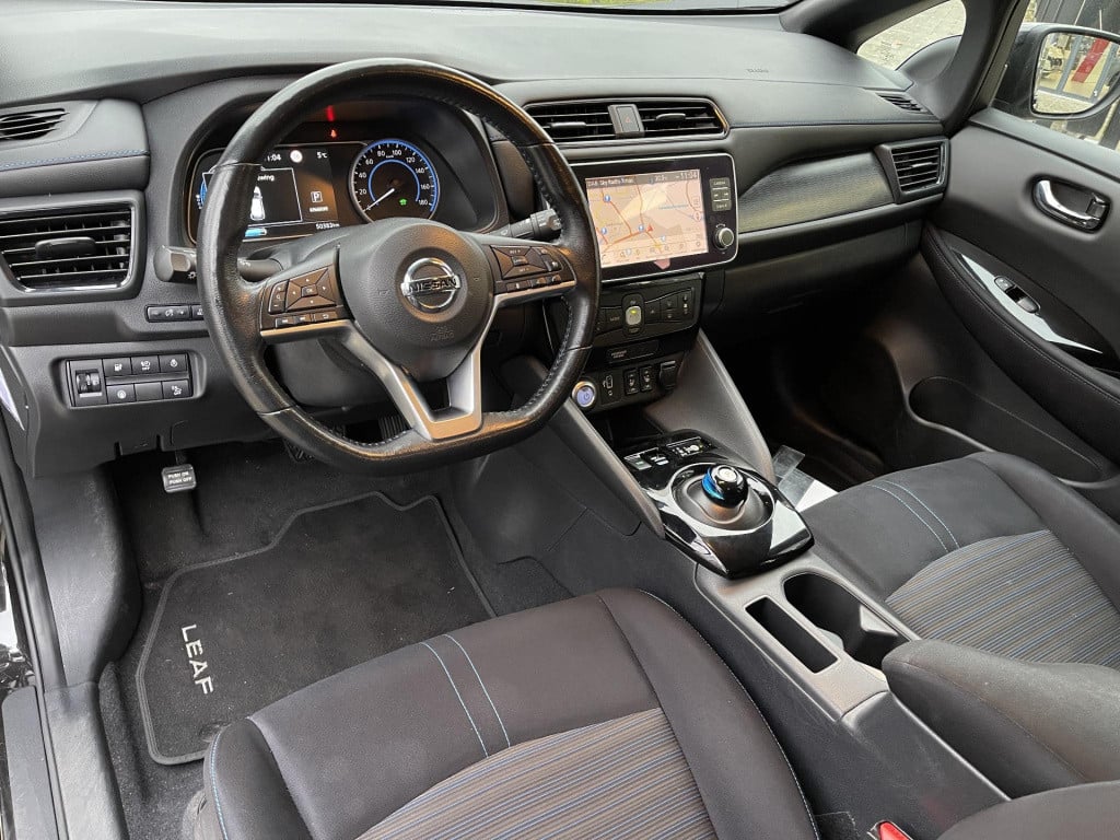 Nissan Leaf n-connecta 40 kwh | navigatie | 360° camera | apple carplay/and