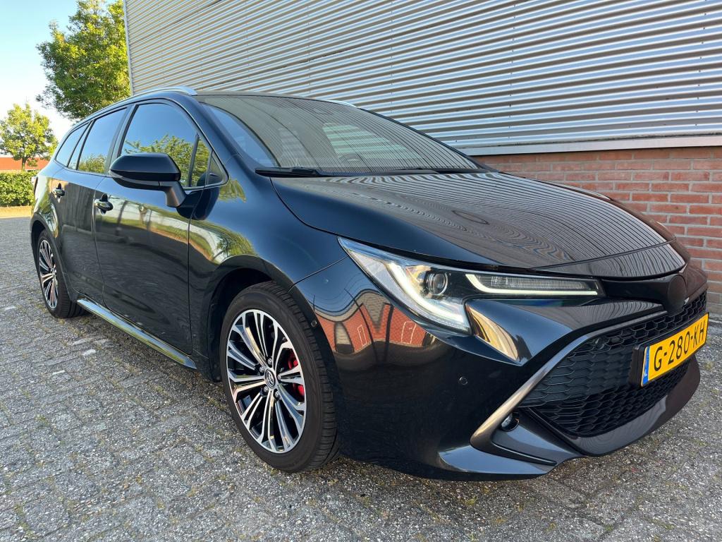 Toyota Corolla Touring Sports 2.0 hybrid style | btw | 1e eigenaar | volled