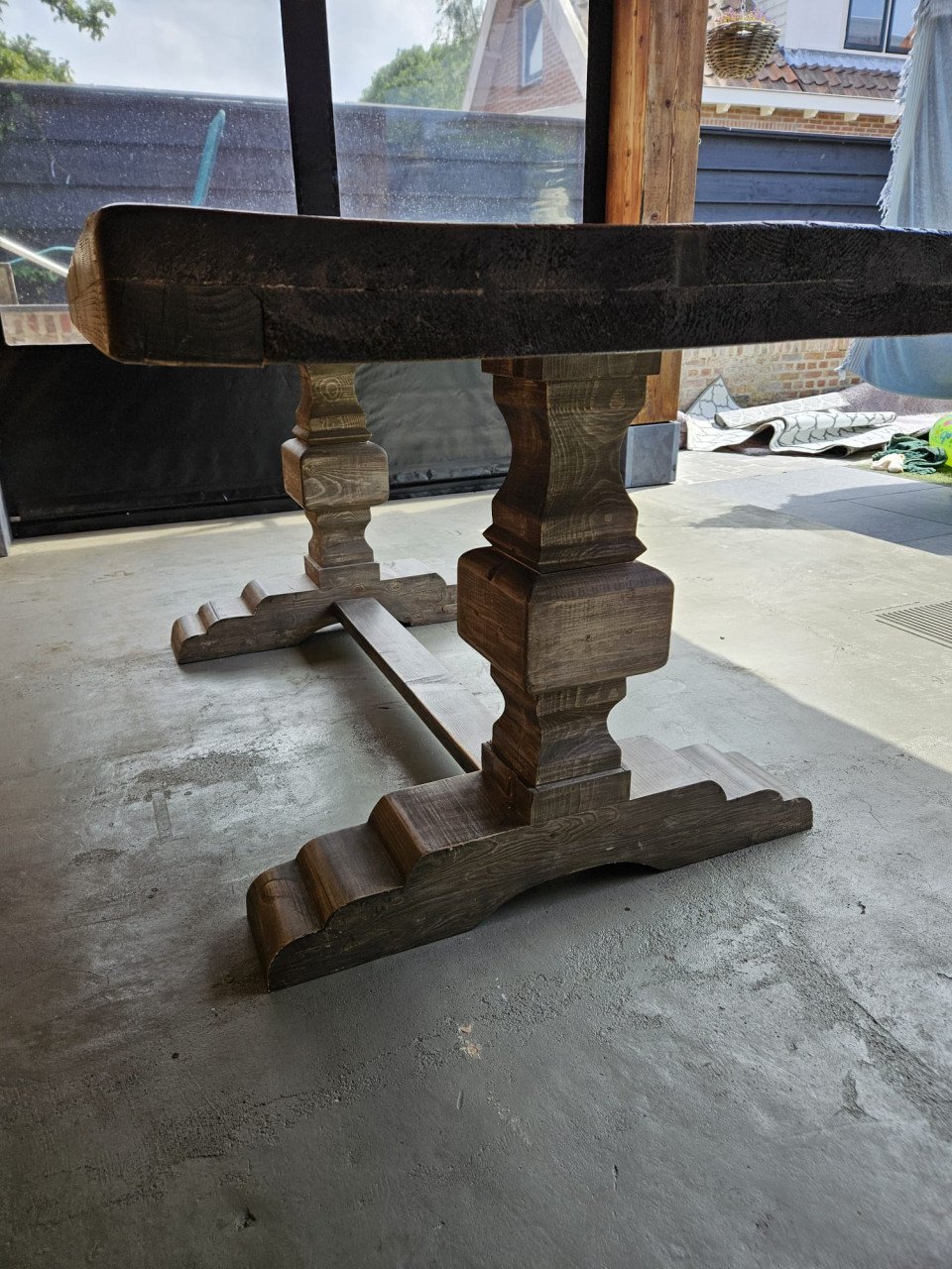 Klooster tafel