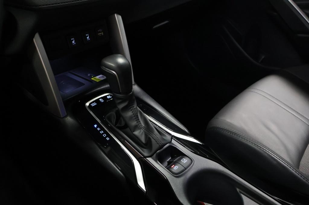 Toyota Corolla Cross 2.0 hybrid 200 first edition | trekhaak | nl auto