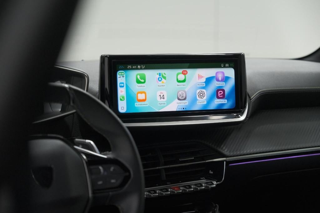 Peugeot 208 1.2 hybrid 145 e-dcs6 gt | alcantara pakket | camera | apple ca