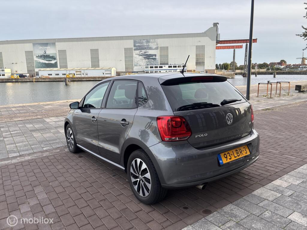Volkswagen Polo 1.4 16V Highline Airco Automaat km146.061 Nap 5Deurs BJ2010