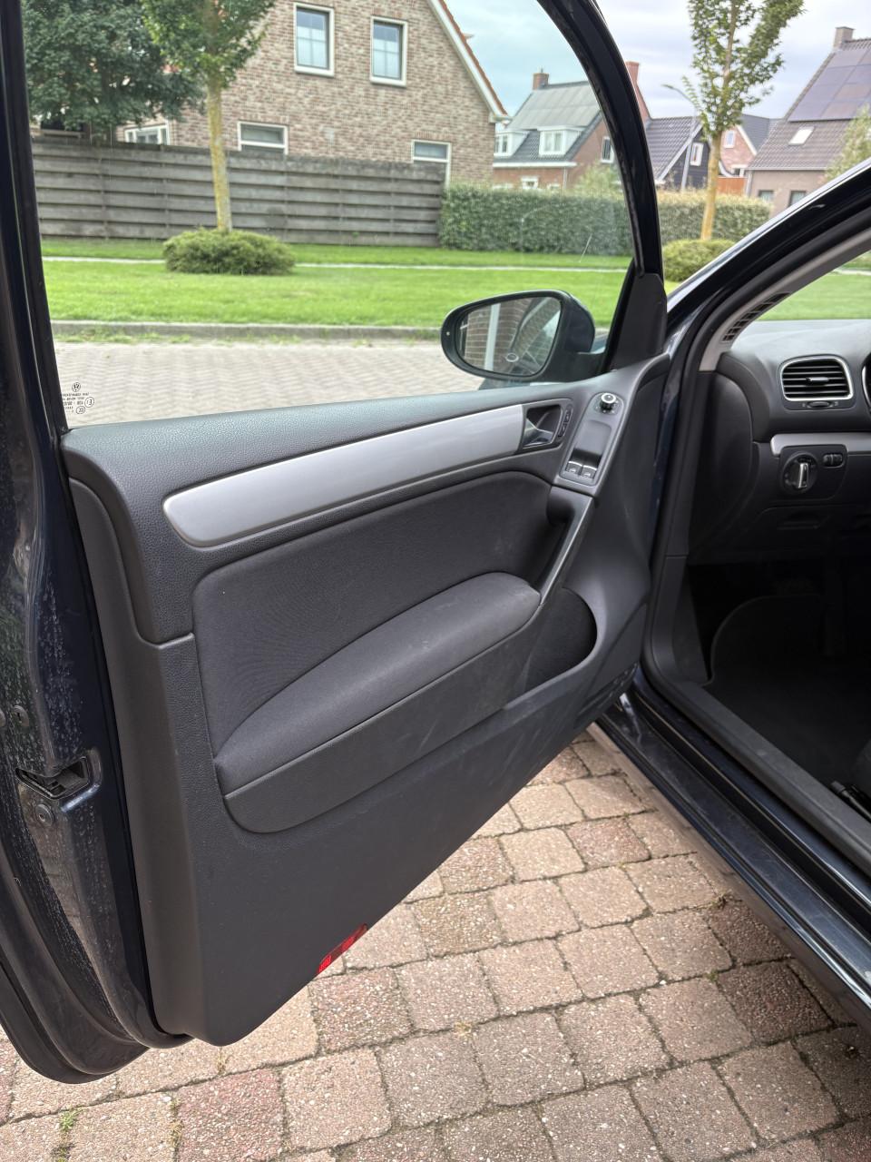Volkswagen Golf 1.4 TSI 90KW 122PK DSG Automaat 2010