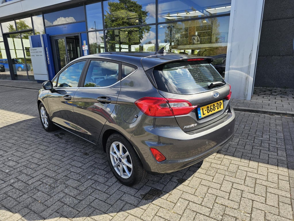 Ford Fiesta 1.0 ecoboost hybrid titanium