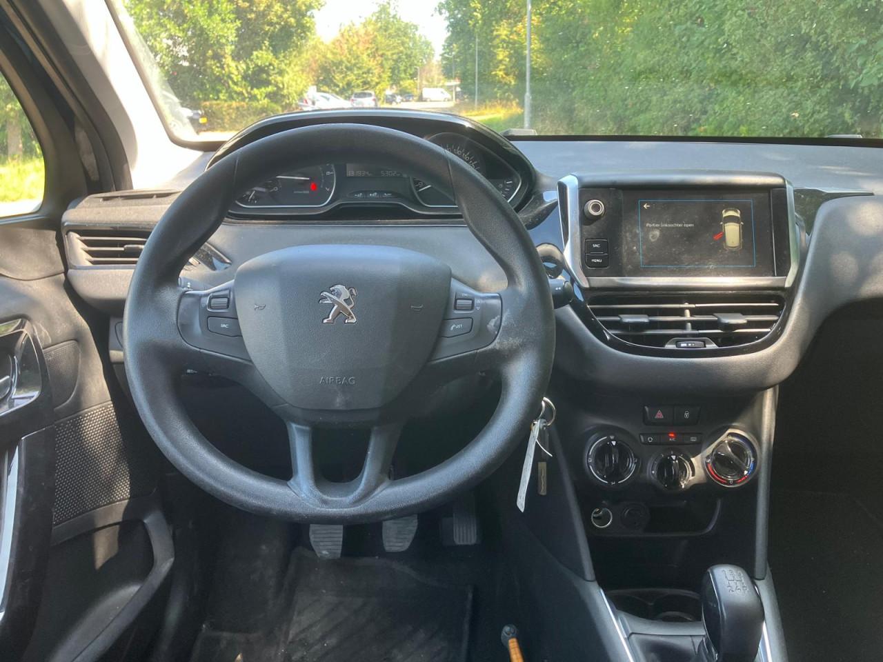 Peugeot 208 1.2