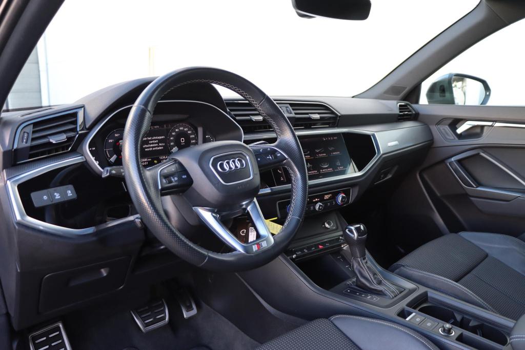 Audi Q3 sportback 45 tfsie s-line edition s-tronic 245pk | soh 90,1% |