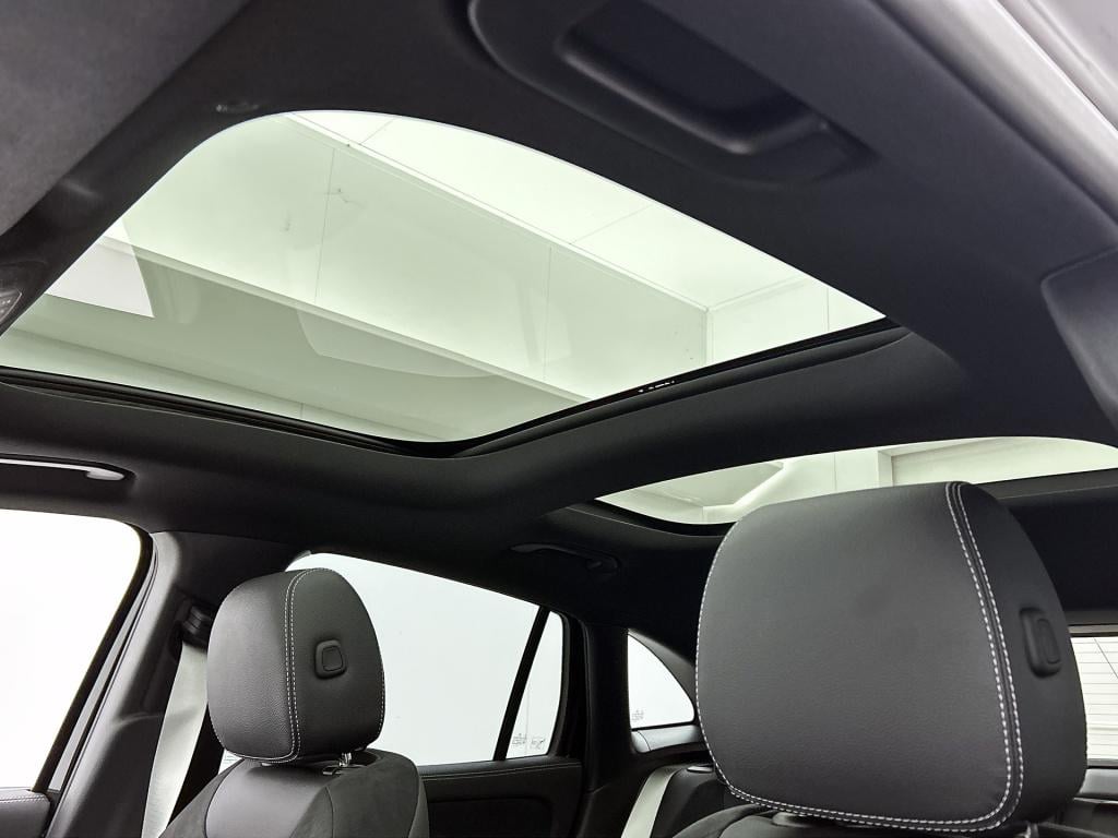 Mercedes-Benz Gla-klasse 250 e 140 year edition | premium plus pakket | pan