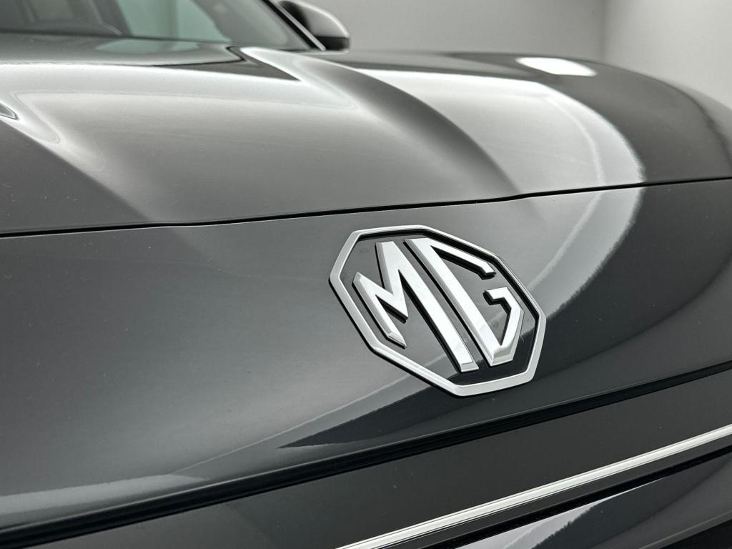 MG Hs mg phev 1.5 luxury