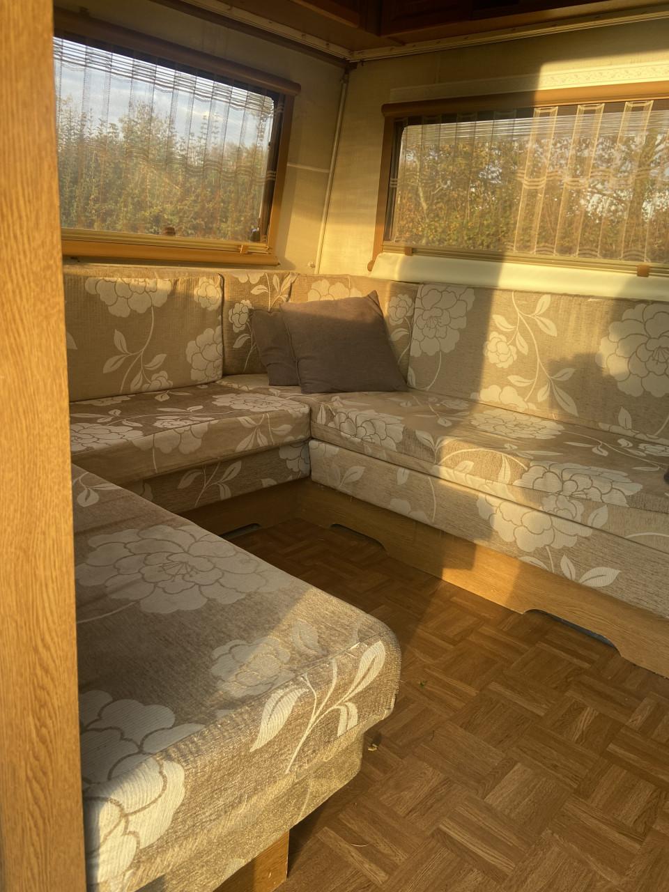 Te koop caravan Hobby