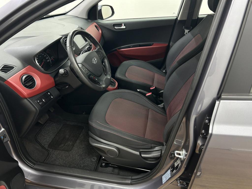 Hyundai I 10 occasion 1.2i | grijs | tweedehands hyundai i10 | airco | pano