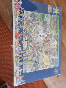 Puzzel v haasteren dierentuin