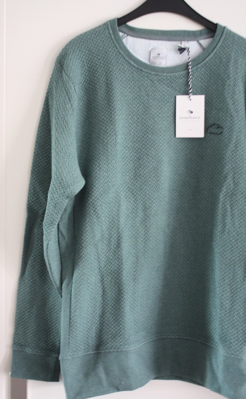 Nieuwe mint groene gebreide trui  maat xL