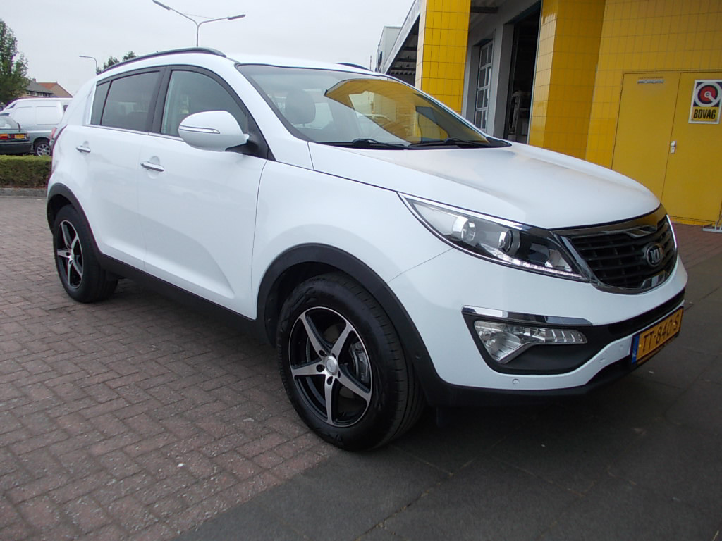 Kia Sportage 1.6 gdi airco clim. camera + nav. cruise con.