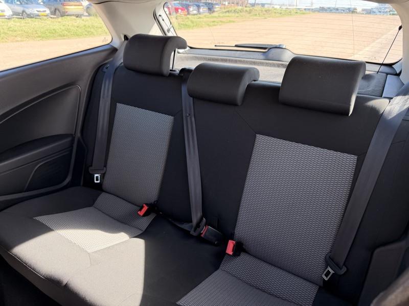 Volkswagen Polo 1.2 3-deurs | 147.499 km | APK mei 2027