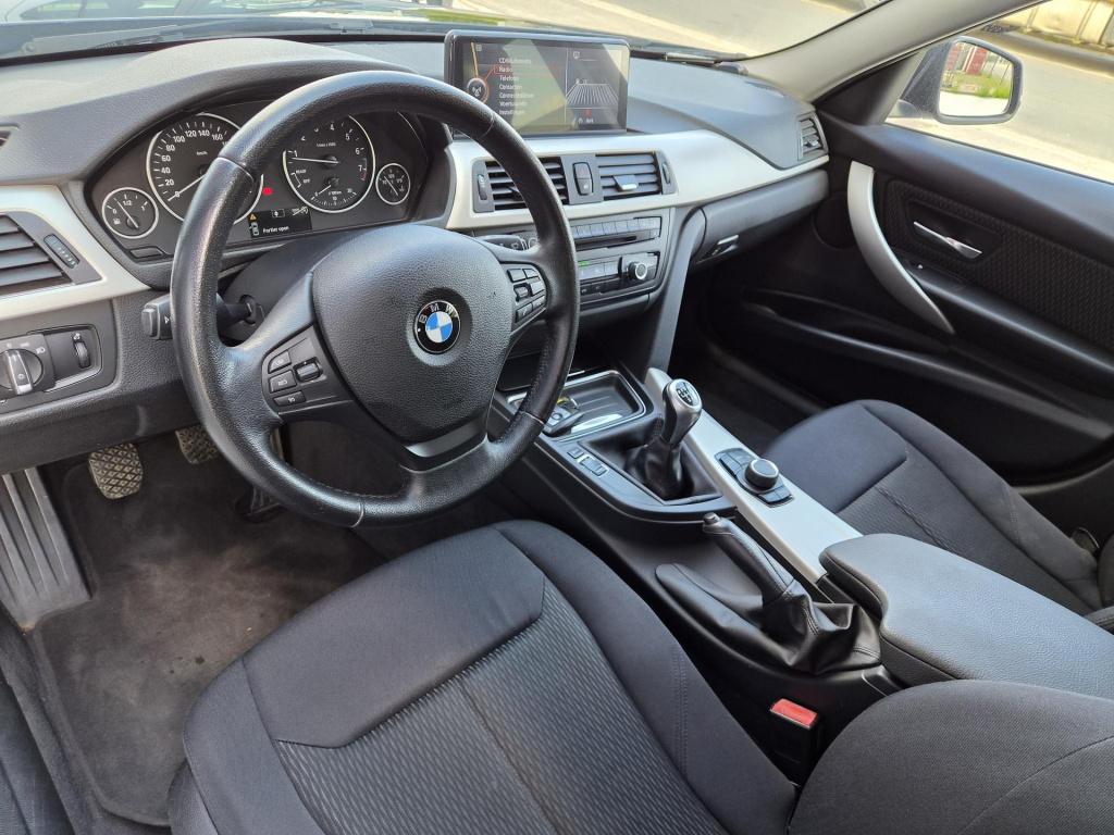 BMW 3-serie touring 320i executive
