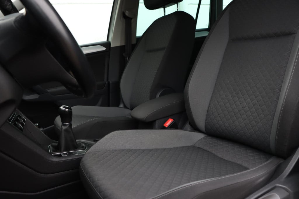 Volkswagen Tiguan 1.4 tsi connected series