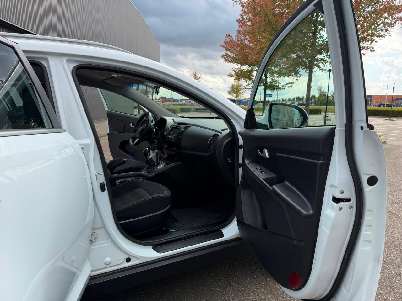 Kia Sportage 1.6 GDI*Airco*Navi*Camera*Trekhaak*Zeer Netjes!