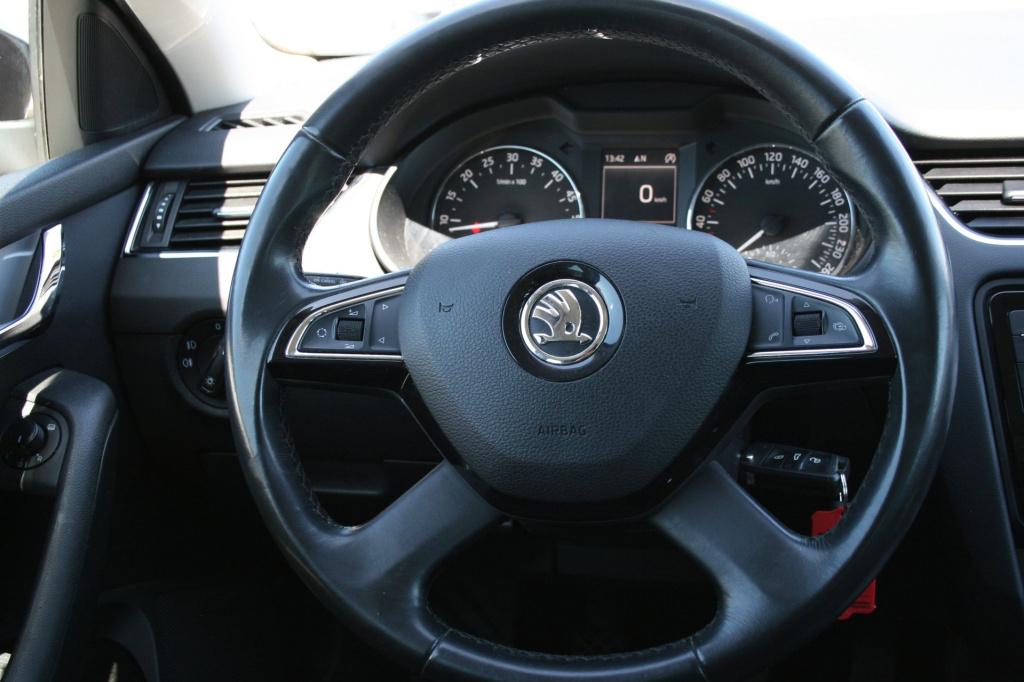 Skoda Octavia combi 1.6 tdi greentech ambition