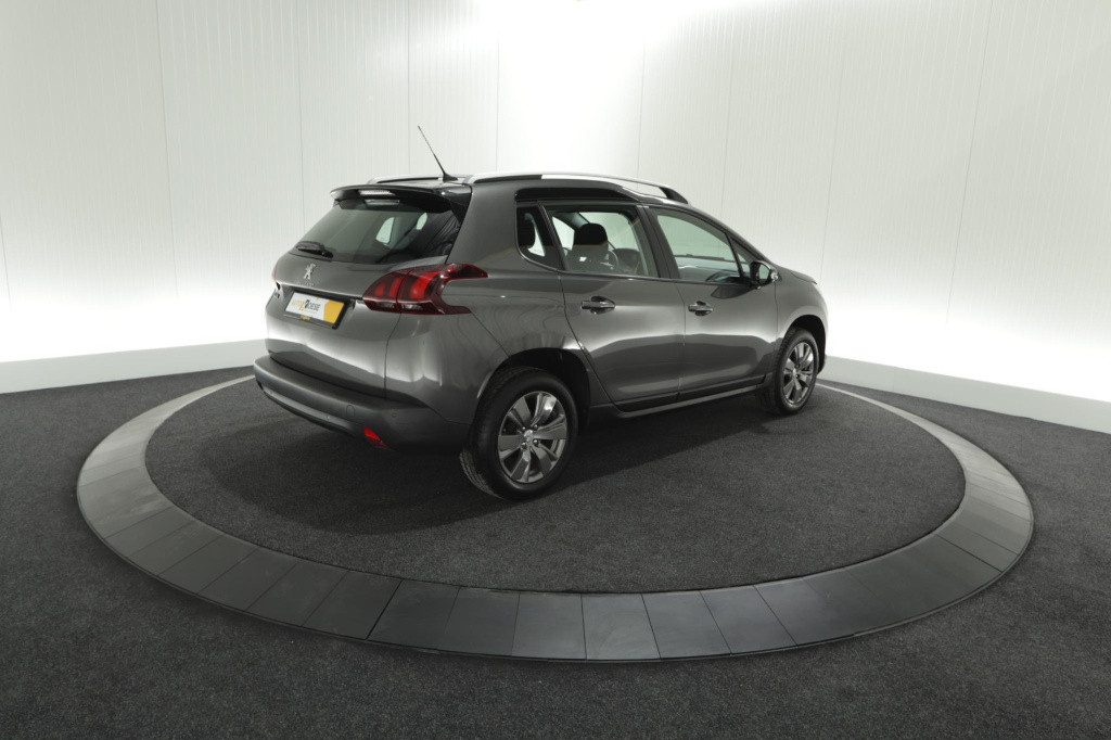 Peugeot 2008 puretech 82 signature | camera | apple carplay | parkeersensor