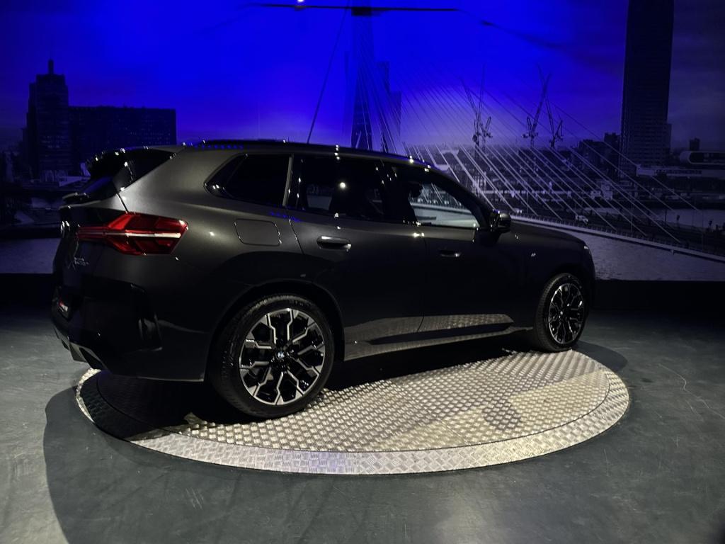 BMW X3 20 xdrive *pano*surroundview*parkass*driveass*leder*memory*