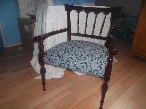 Antiek stoeltje uit 1900