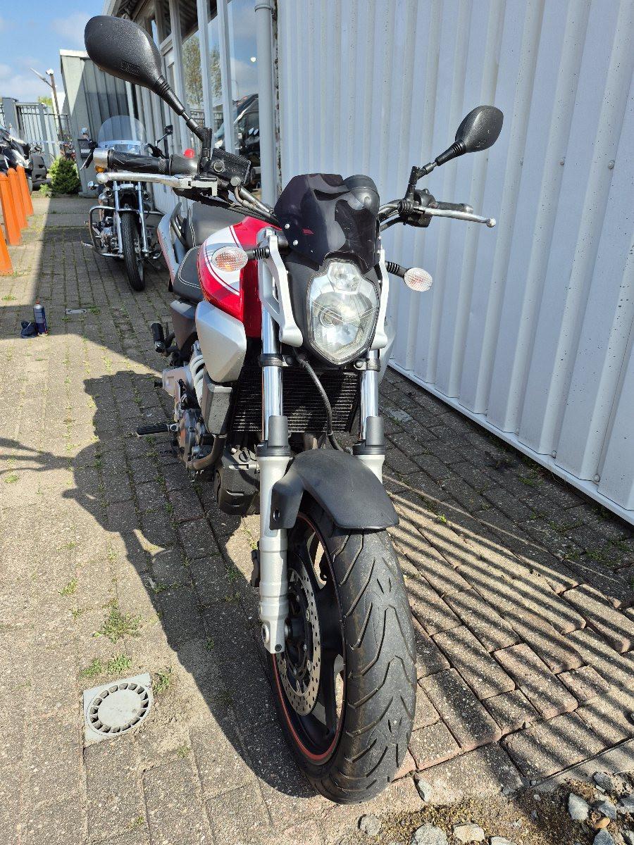 Yamaha MT-03 uit 2008, 660 cc