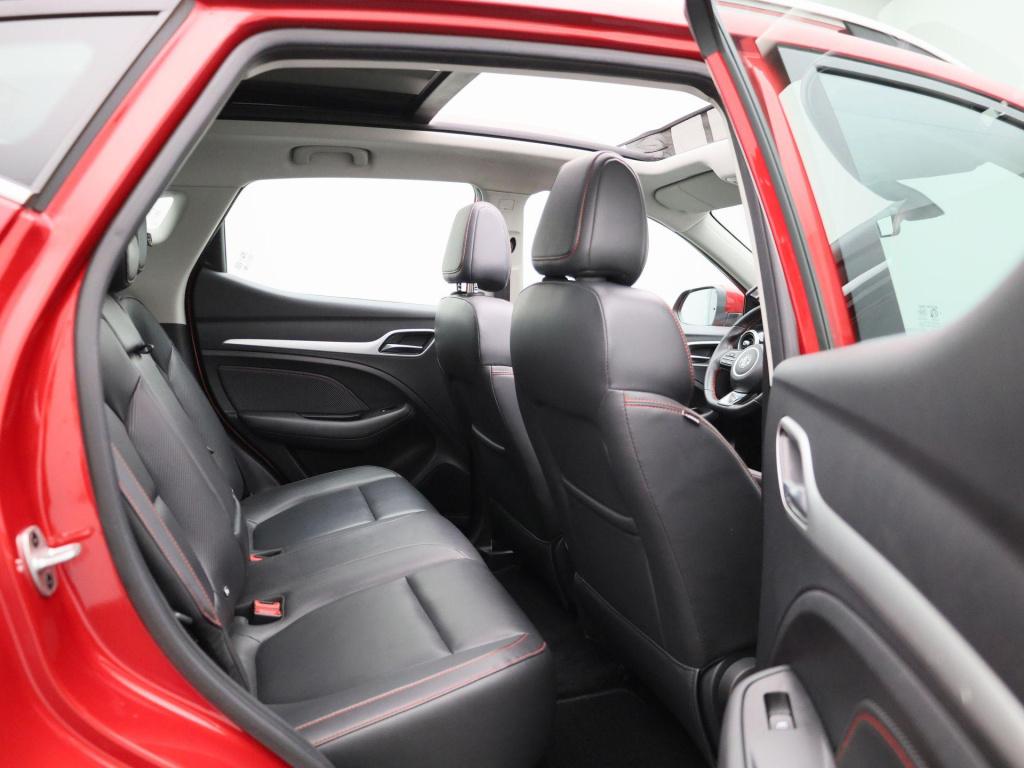 MG Zs Ev long range luxury 70 kwh