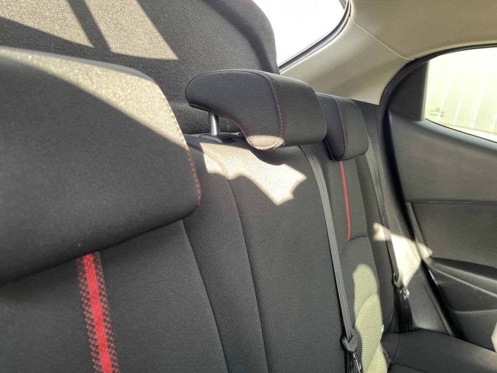 Mazda 2 1.5 skyactiv-g90 - 5 gs navi cruise stoelverw