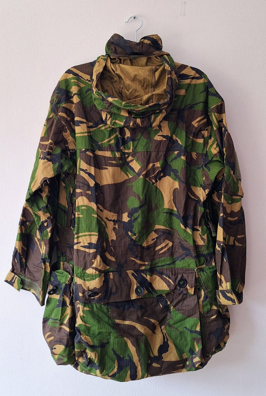 Smockjas Defensie Camouflage Windstopper Maat M, jagerskleding
