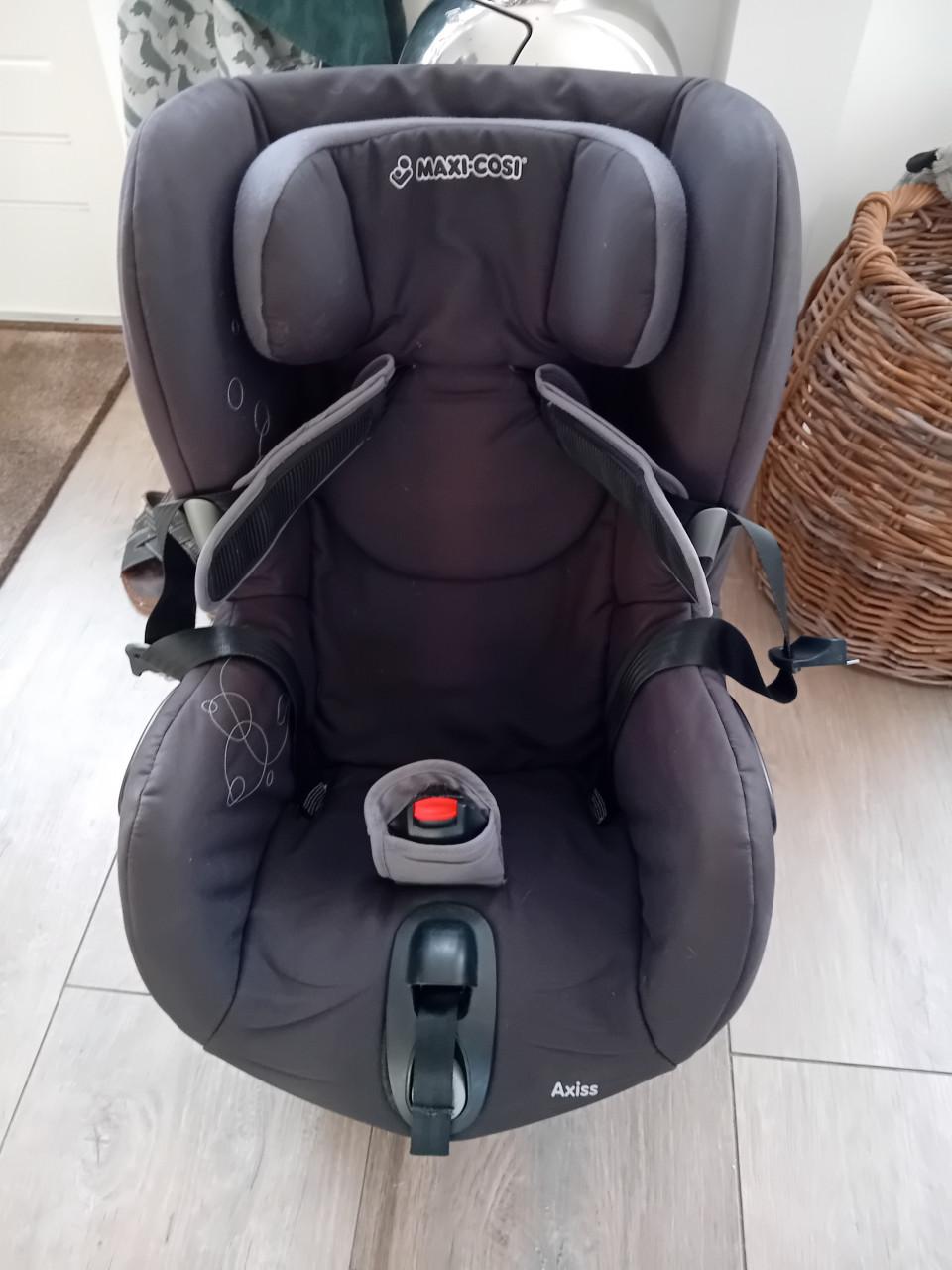 Maxi Cosi Axiss autostoeltje