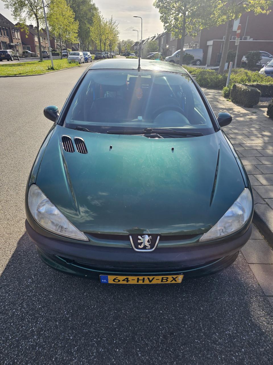 Peugeot 206