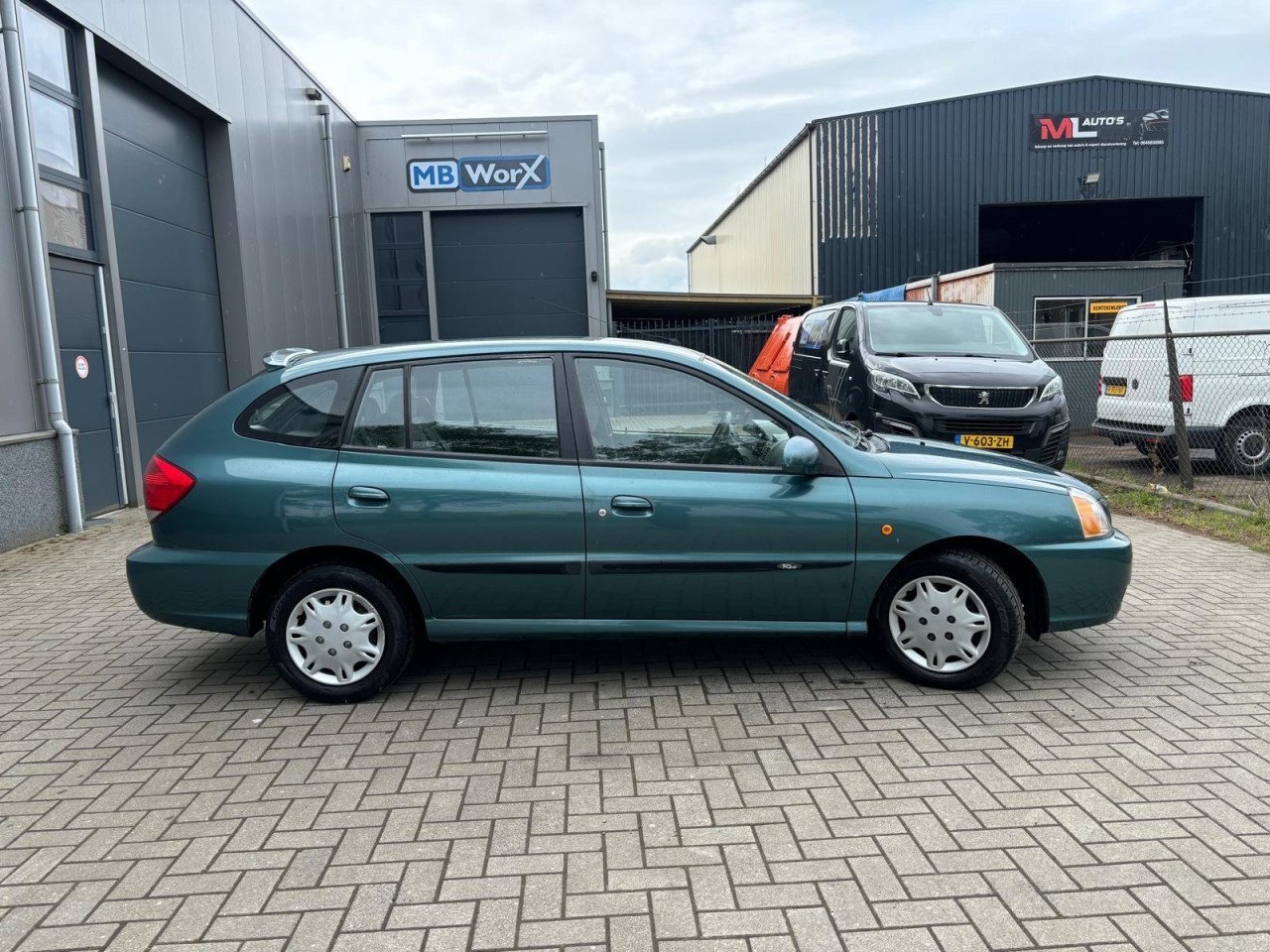 Kia Rio 1.5LS Stationwagen Trekhaak/Airco