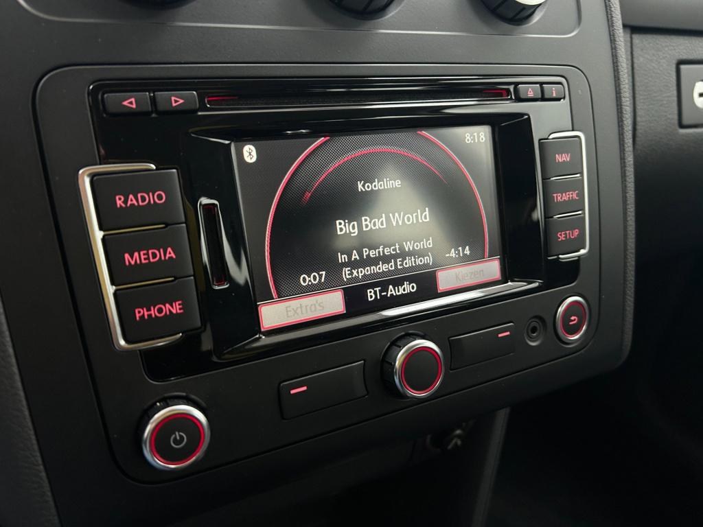 Volkswagen Touran occasion 1.2 tsi highline bluemotion 7p. | grijs | tweede