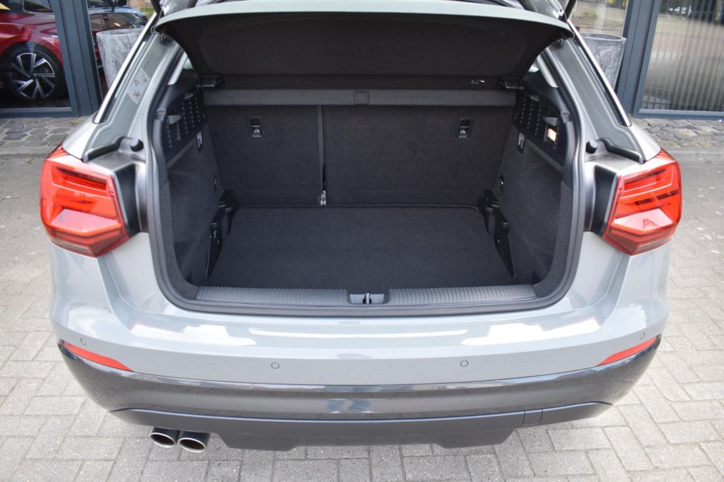 Audi Q2 35 tfsi epic | afn. trekhaak | navigatie | nap | cruise controle | 