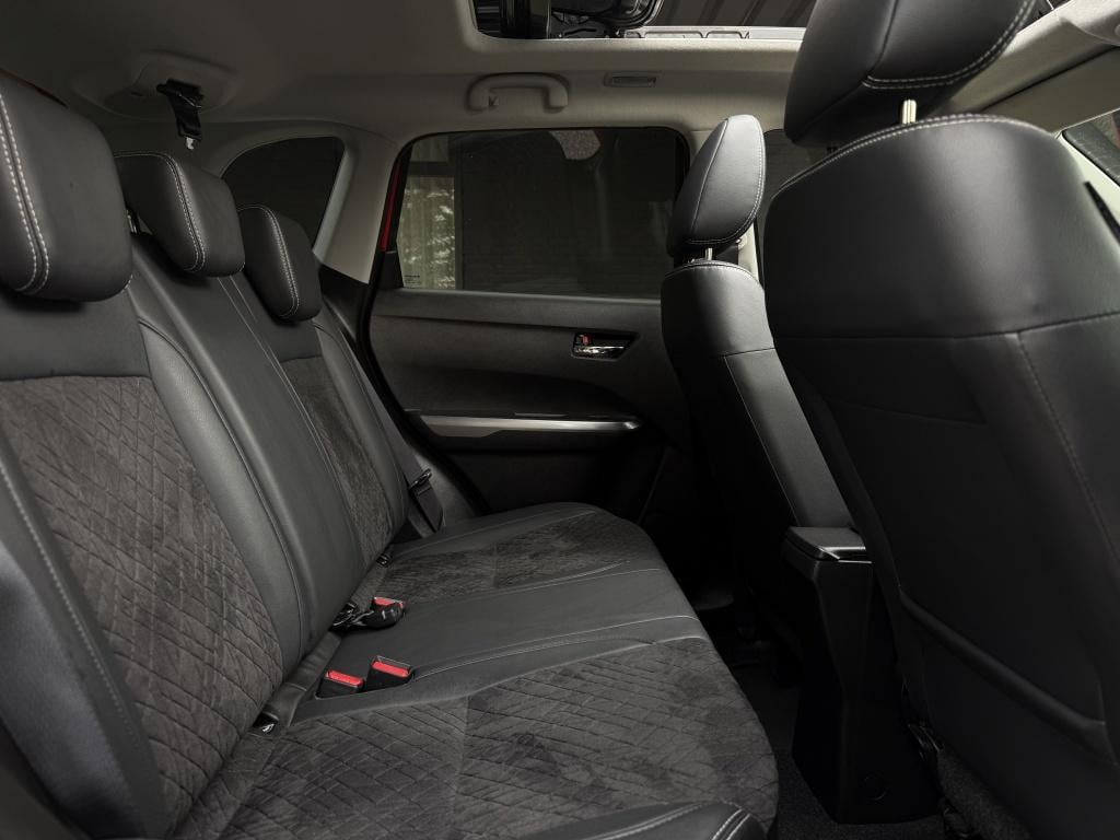 Suzuki Vitara 1.4 boosterjet stijl - goed uitgerust - dealeronderhouden -