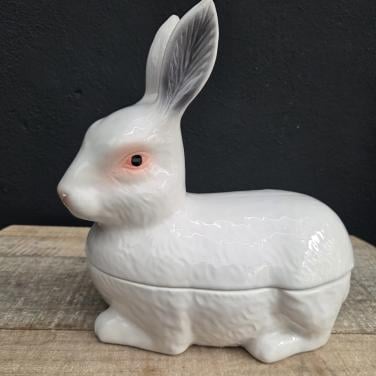 Witte poolhaas terrine van Michel Caugant