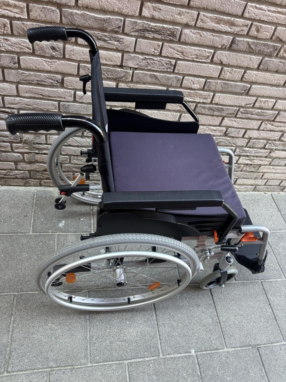 Rolstoel opvouwbaar lichtgewicht