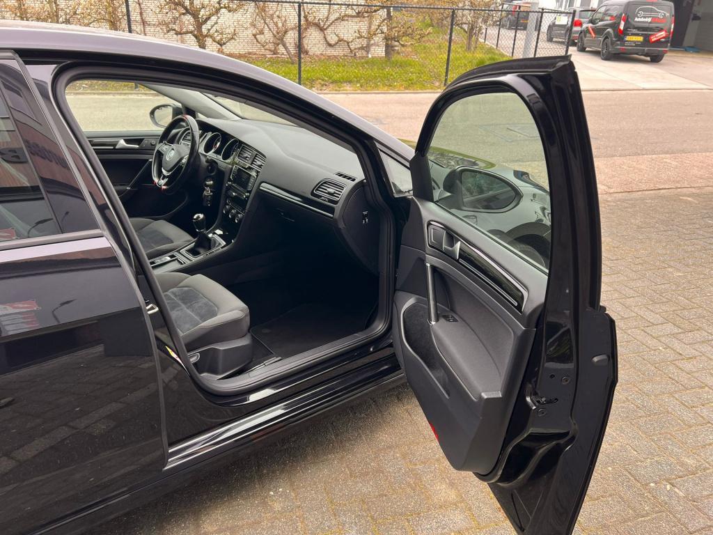 Volkswagen Golf 1.4 tsi highline