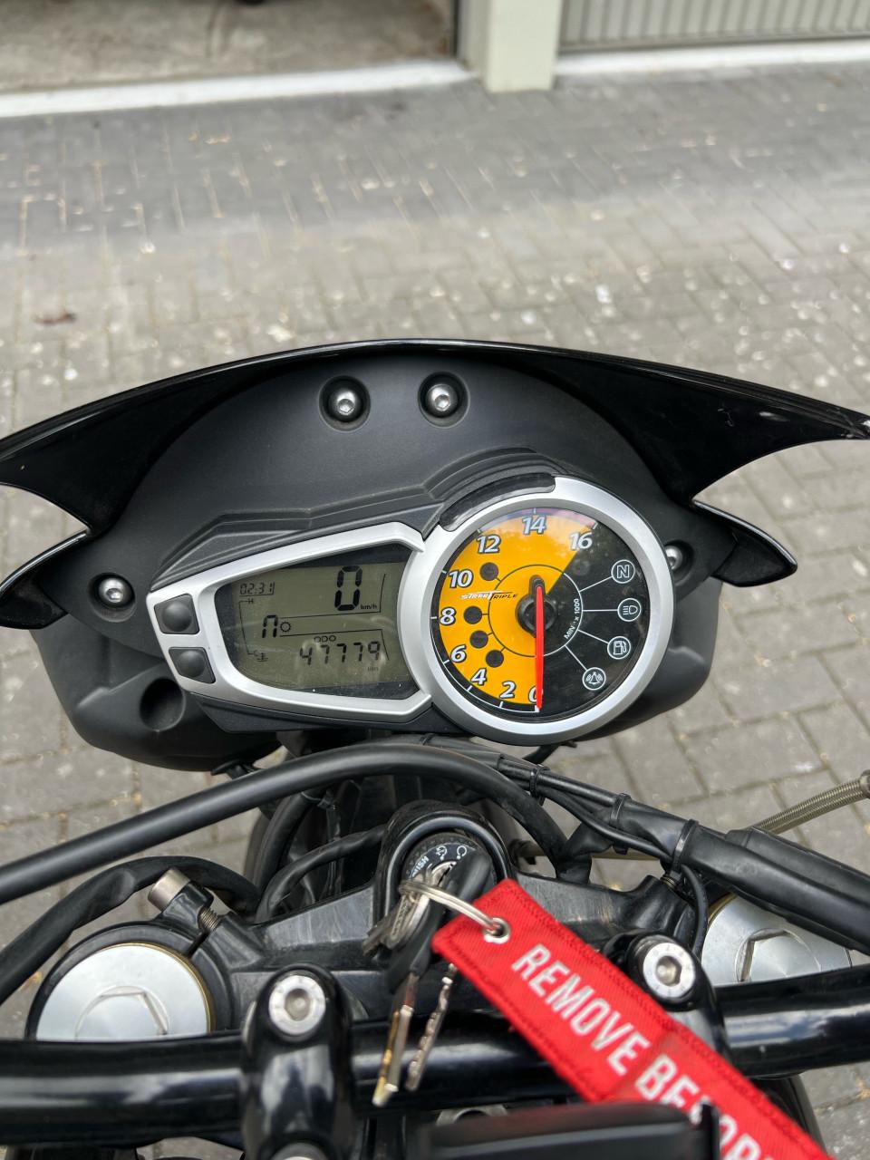 Triumph street triple 675 2008 | ruime onderhoudshistorie