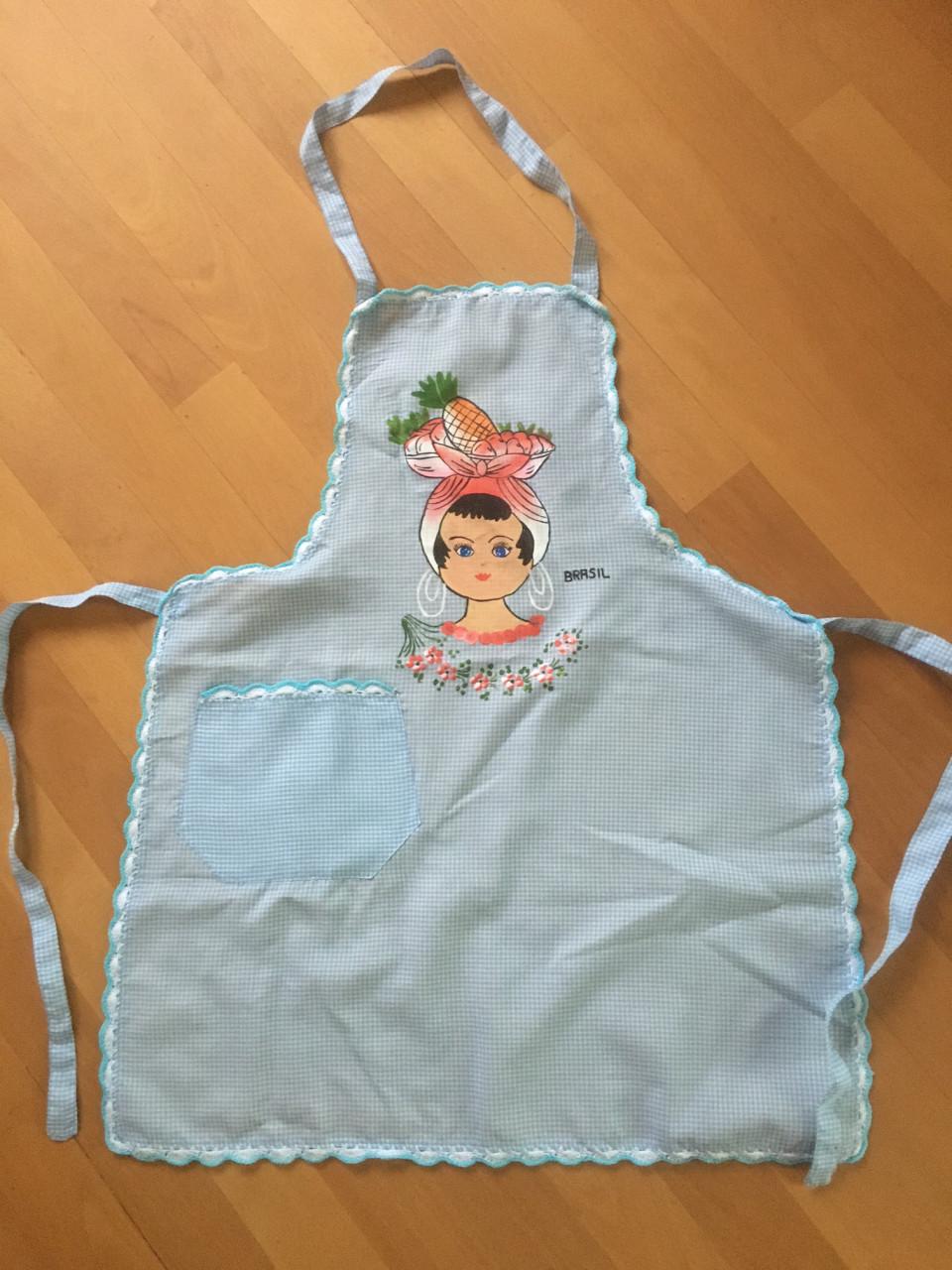 Nieuwe schort, in Brazilië gemaakt! Met hand gehaakte rand!