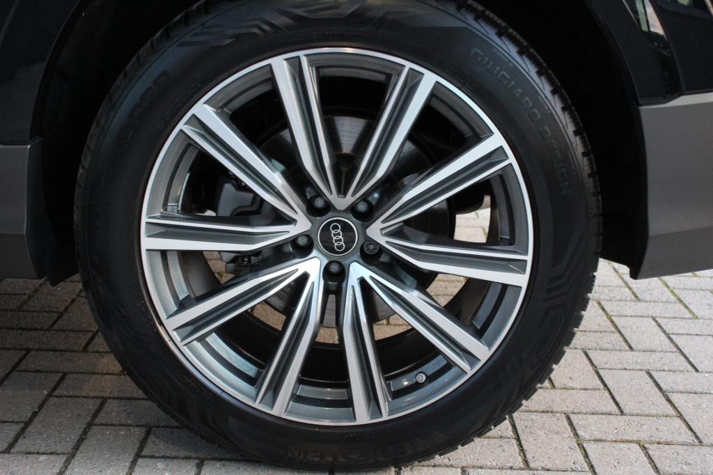 Audi Q8 55 tfsi e quattro pro line s | b&o | orig. nl | np: 109.115