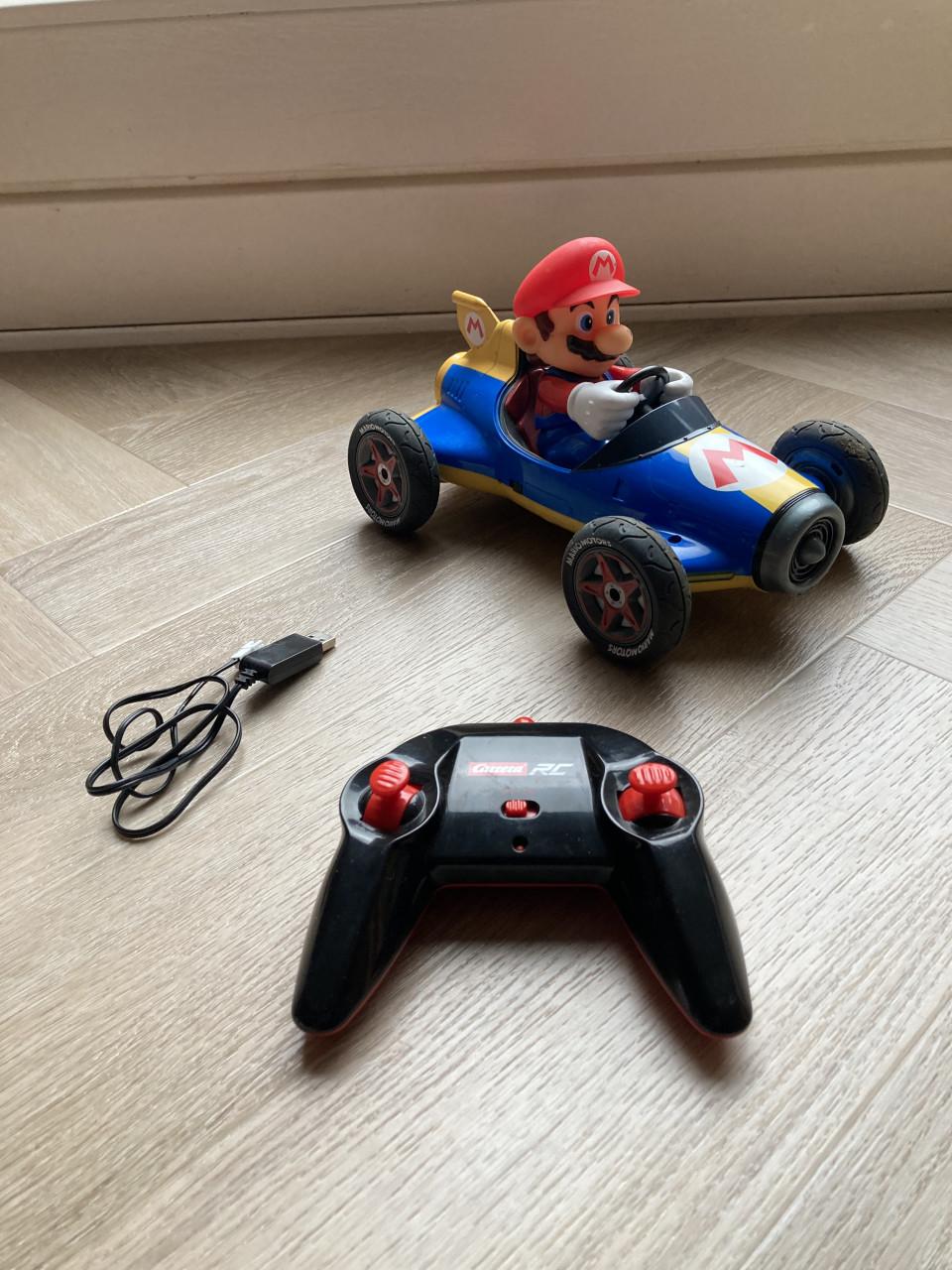 Bestuurbare auto Super Mario Kart
