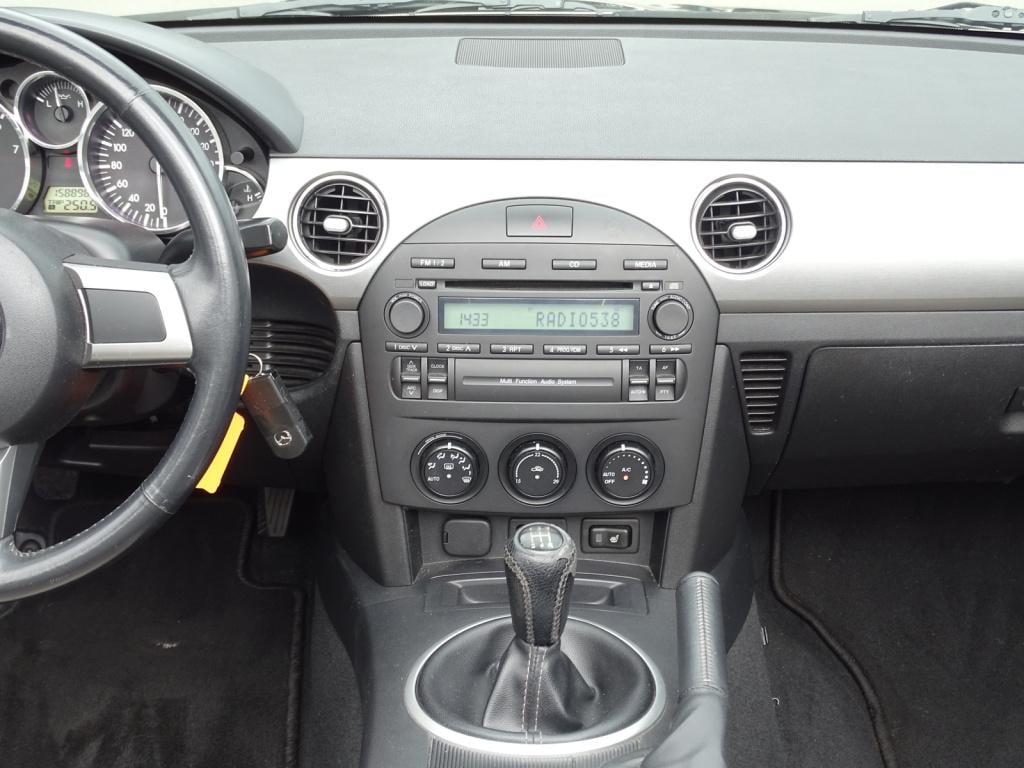 Mazda Mx-5 1.8 exclusive