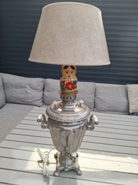 Russisch antiek Samovar (tafellamp Matroyhka)