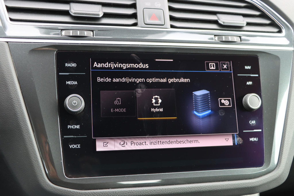 Volkswagen Tiguan 1.4 tsi ehybrid r-line business + 245pk dsg6