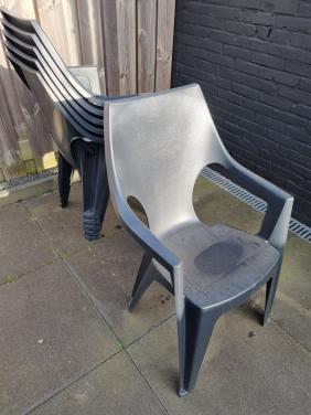 Stapelbare tuinstoelen