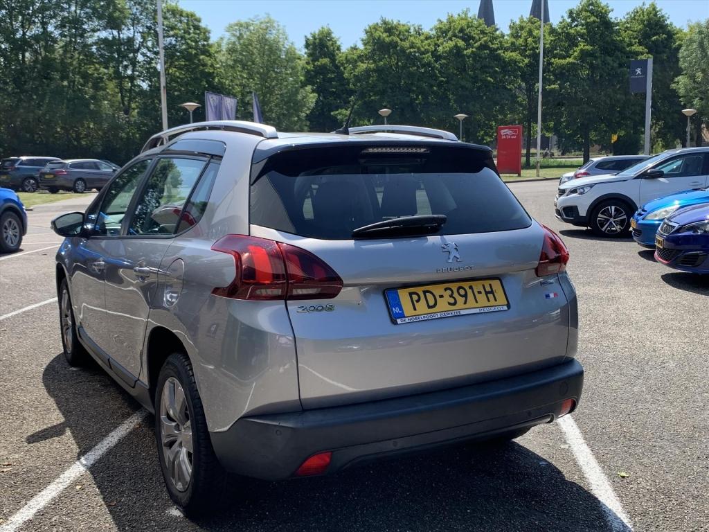 Peugeot 2008 blue lion 1.2-110pk navigatie | cruise control | airco | panor