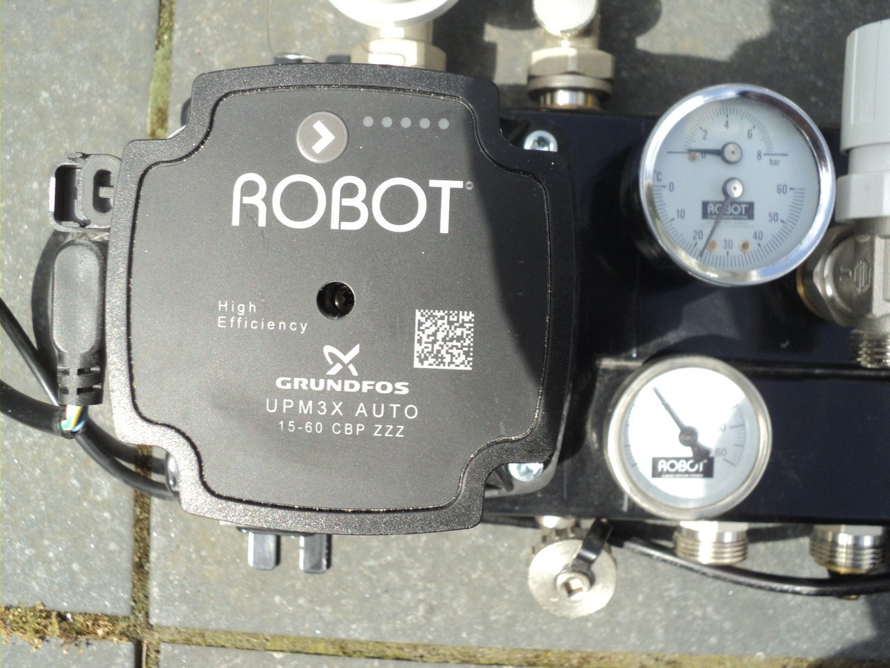 In perfecte staat 4 groep ROBOTverdeler vloerverwarming ENERGI ZUINIGE pomp