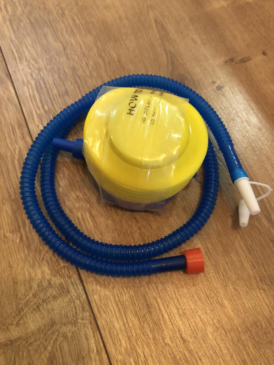 Nieuwe voetpomp